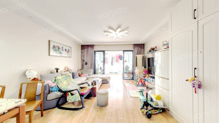 美林墅二手房实景图