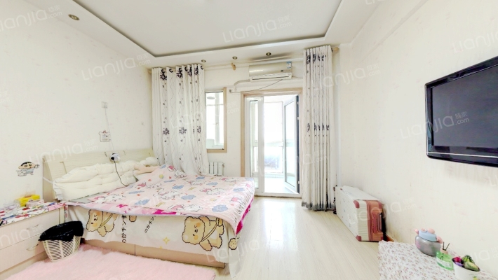 宝龙国际酒店公寓二手房实景图