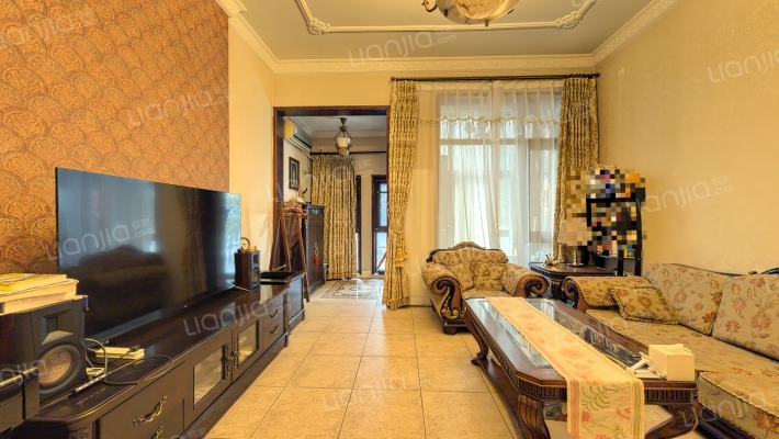 翡翠城三期二手房实景图