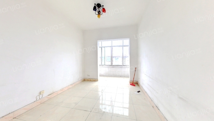 老交校家属院二手房实景图