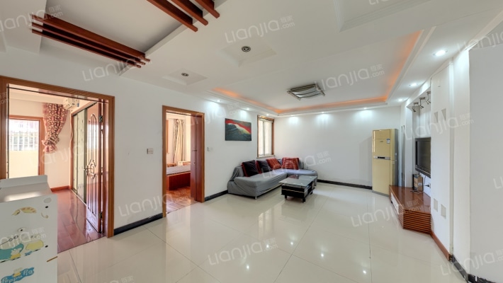 东泰家园二手房实景图