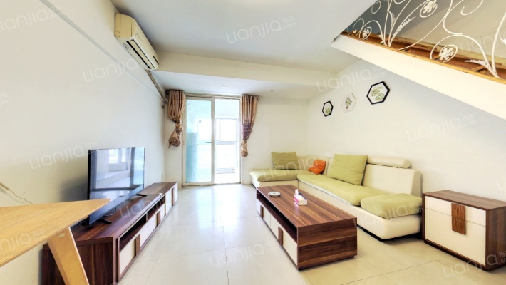 时代领地二手房实景图