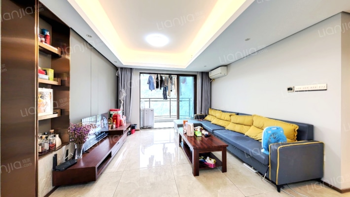 花样年家天下二手房实景图