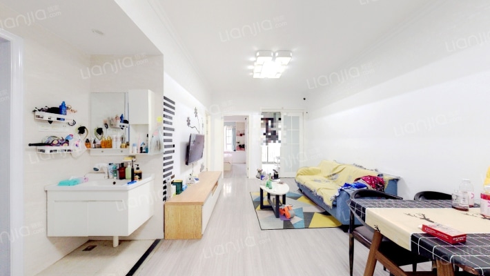 保利中央公馆二手房实景图