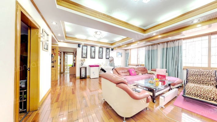 港台公寓二手房实景图