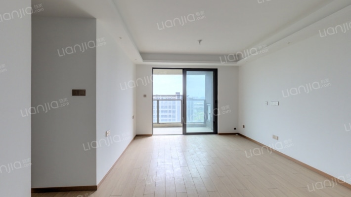 惠山城铁时光玖境二手房实景图