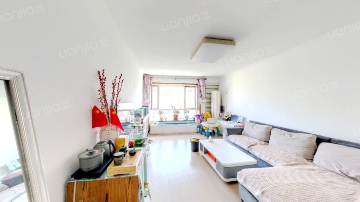 湖光山舍二手房实景图