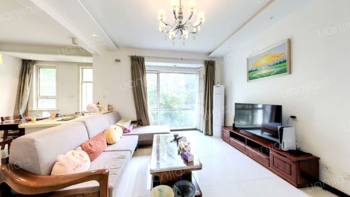 吉晟别墅二手房实景图