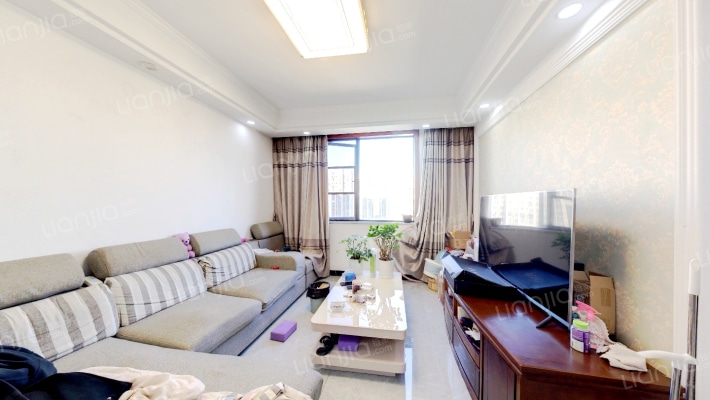 翁梅新苑一区二手房实景图