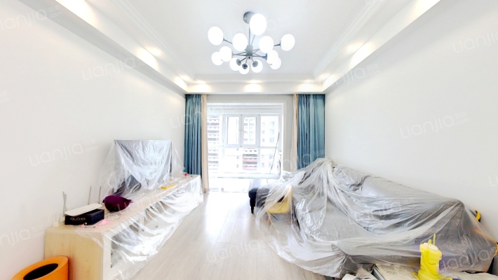 招商公园三期尚府二手房实景图