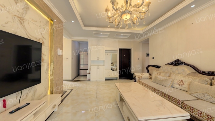 逸水青城兰卡威二手房实景图