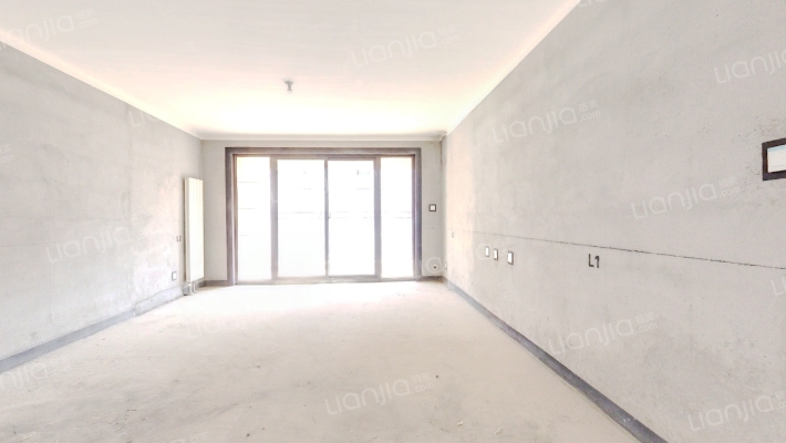 中建云栖苑二手房实景图