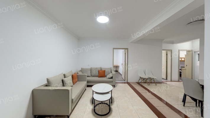 自然公寓二手房实景图