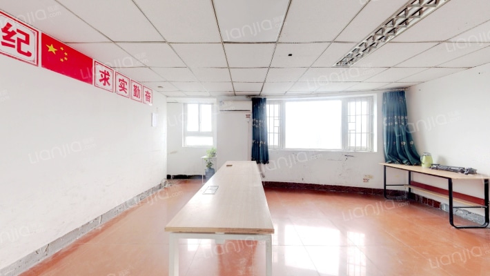 雾都大厦二手房实景图