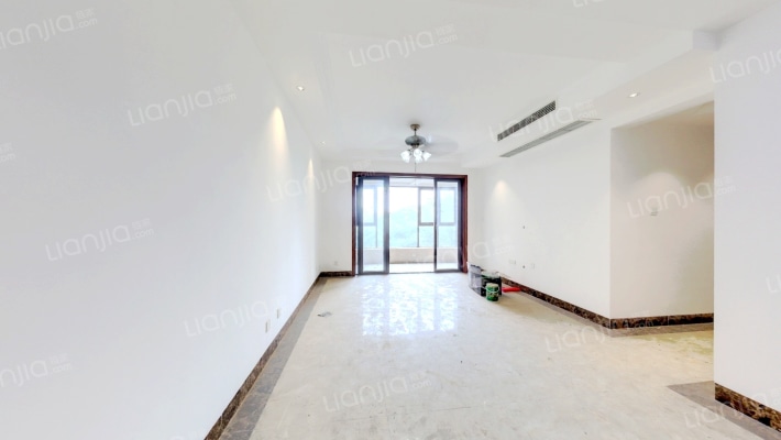 保利中央峰景二手房实景图