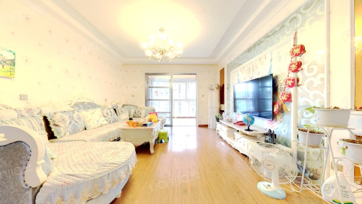 瑞临锦苑二手房实景图