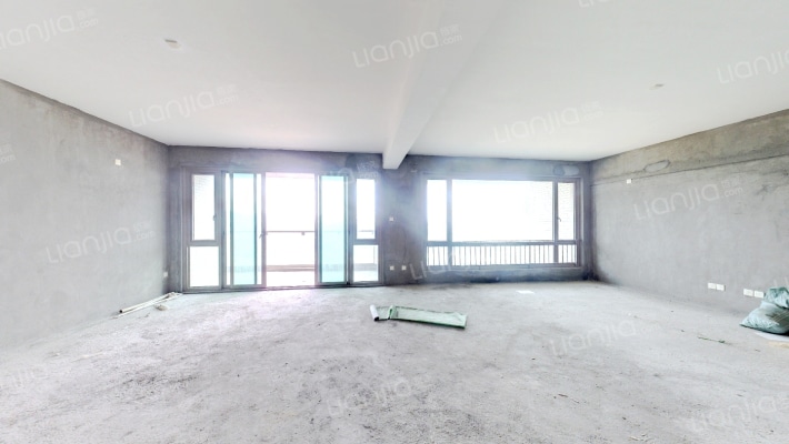 御湖名邸二手房实景图