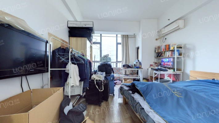 中宇国际公寓二手房实景图