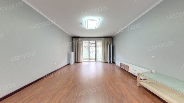 丽都水岸二手房实景图