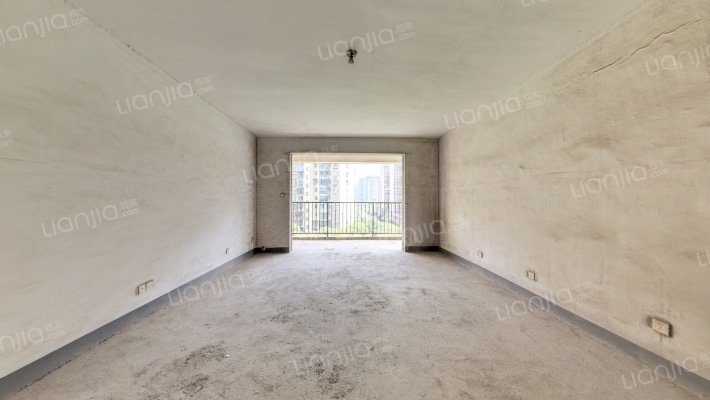 至雅小玲佳园二手房实景图