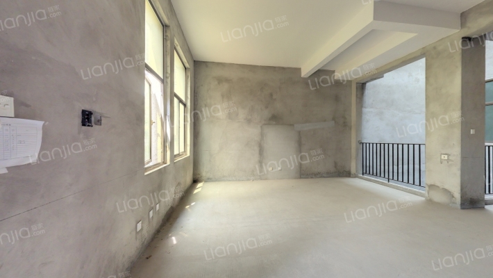 大富山庄(别墅)二手房实景图