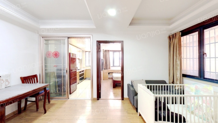 蓝天华门国际花园二手房实景图