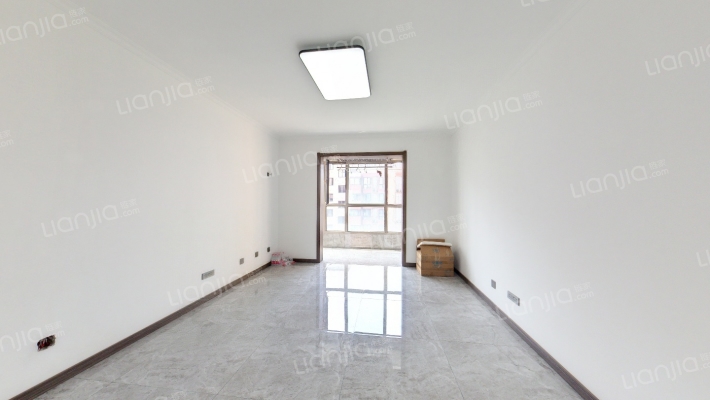 水岸东方三期二手房实景图