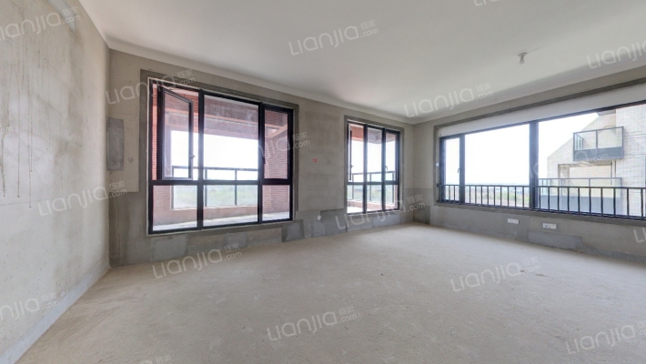 空港城2号地二手房实景图