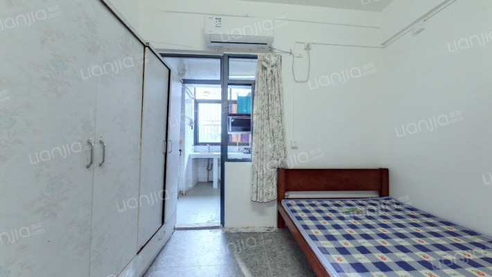 南油B区二手房实景图