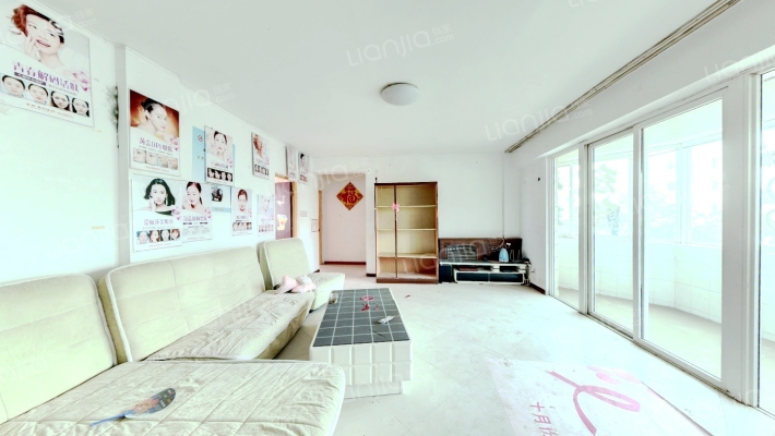 东方巴黎二手房实景图