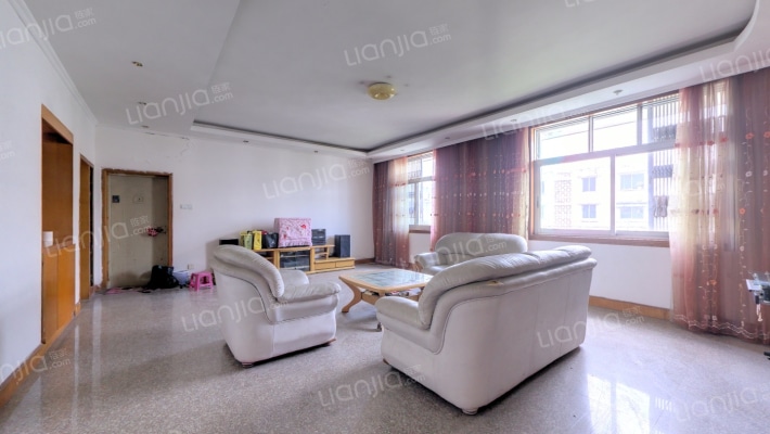 观景路585号二手房实景图