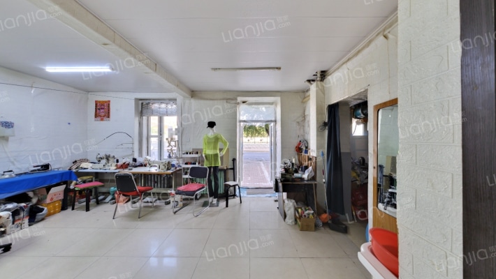 一汽三街区二手房实景图