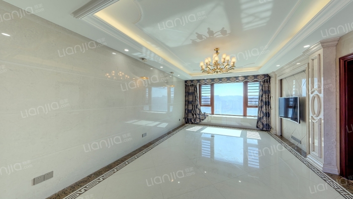 宝嘉誉峰二手房实景图