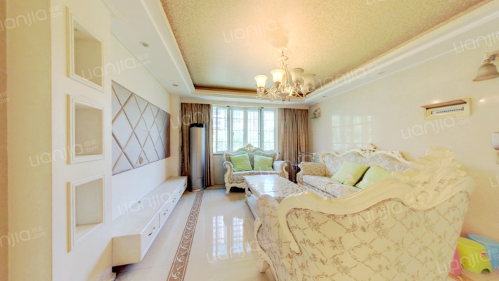 百合社区二手房实景图