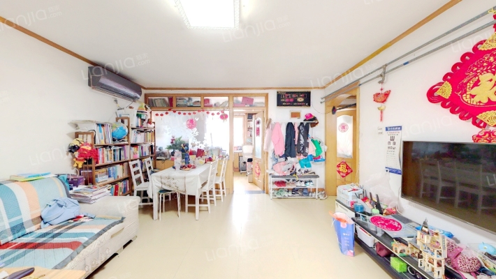 虎山花苑E区二手房实景图