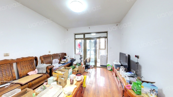 天山熙湖二手房实景图