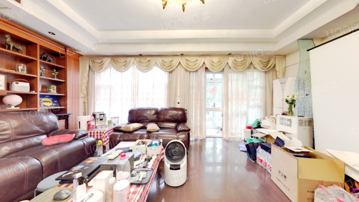 圣陶沙花园(别墅)二手房实景图