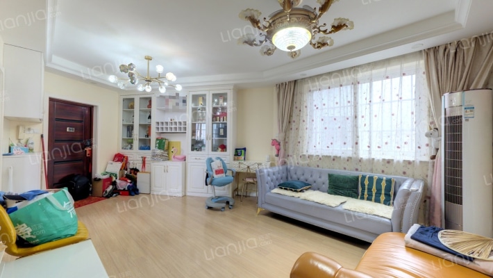 静安新城二区二手房实景图