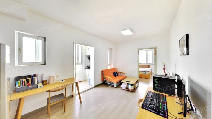 毕加索的树屋二手房实景图