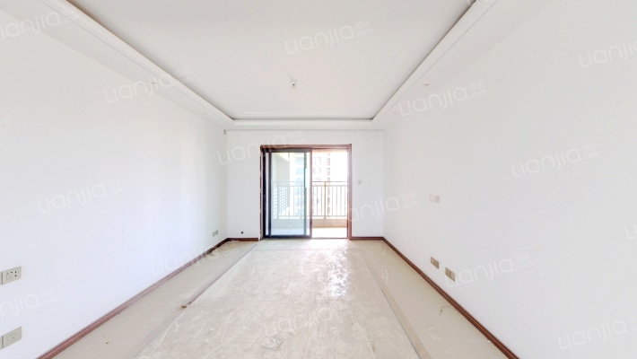 绿地澜庭二手房实景图