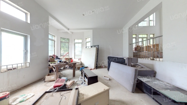 山水华门岭秀苑二手房实景图