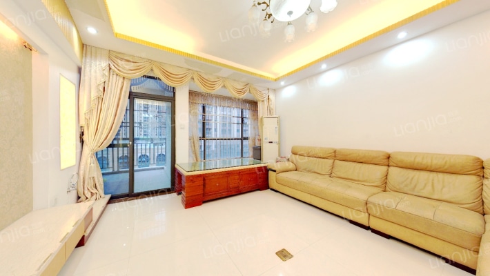 金碧雅苑二手房实景图