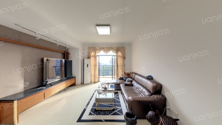 誉名苑二手房实景图