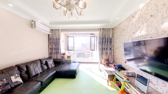 鸿玮澜山二期二手房实景图