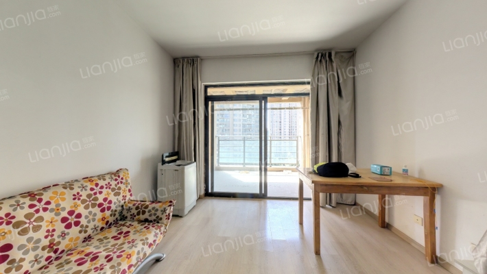 乐富强御龙湾二手房实景图