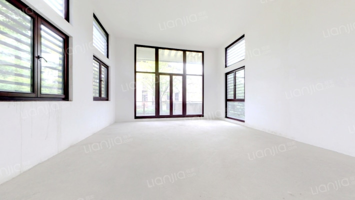 太湖高尔夫山庄二手房实景图