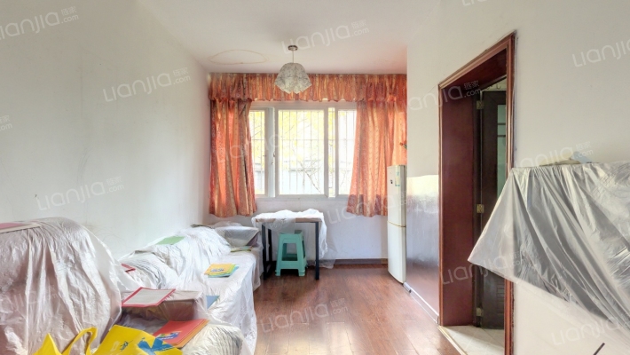 文化六村二手房实景图