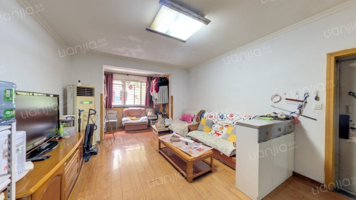 康达园B区二手房实景图