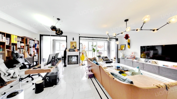 天山熙湖二手房实景图