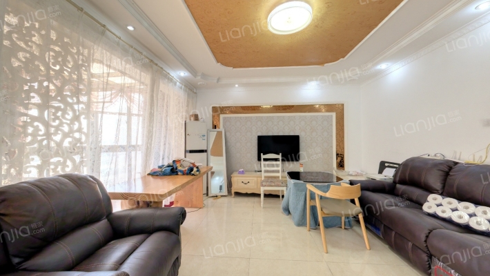 世纪中央城一期二手房实景图